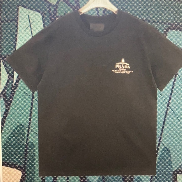 Prada Black Men’s T-Shirt - Picture 1 of 5